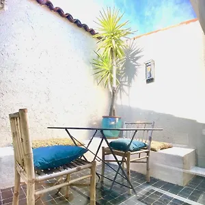  Apartment La